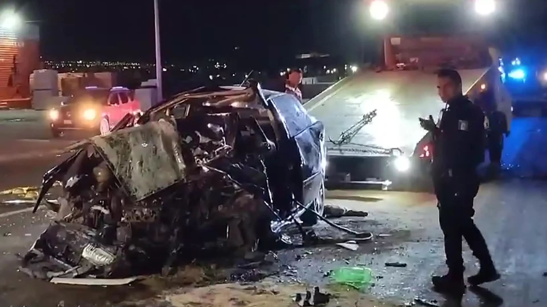 Fatal Accidente Deja a 3 Personas Muertas por un Impacto Frontal