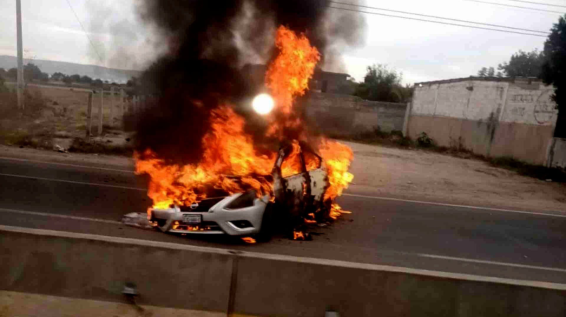 Reportan Narcobloqueos en Celaya y Juventino Rosas en Guanajuato